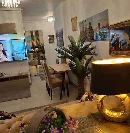 דירה Antonia Alezzi Năvodari