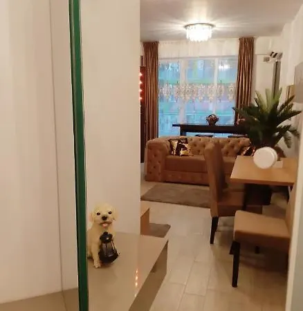 Antonia Alezzi Apartment Navodari