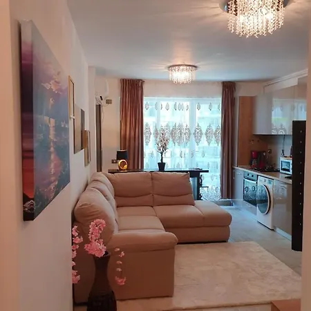 Antonia Alezzi Apartment *
