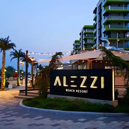 Antonia Alezzi Beach Resort Apartment