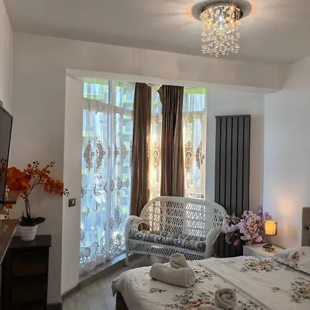Apartment Antonia Alezzi Beach Resort Năvodari