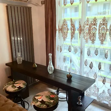 Antonia Alezzi Beach Resort Năvodari