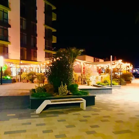Antonia Alezzi Beach Resort