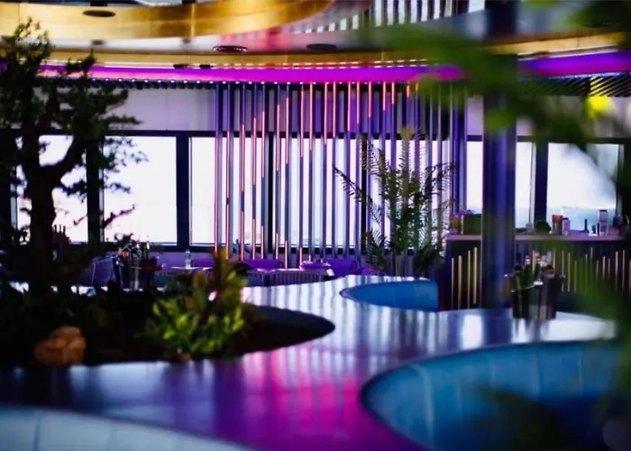 Daire Antonia Alezzi *