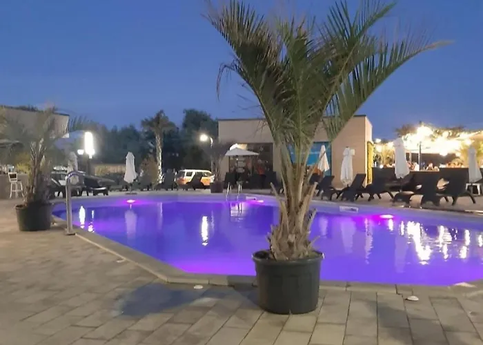 Daire Antonia Alezzi