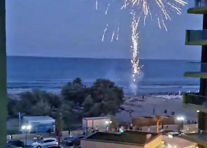 Daire Antonia Alezzi *