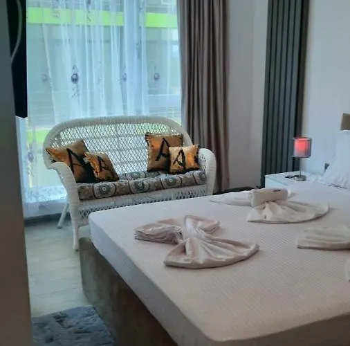 Daire Antonia Alezzi *