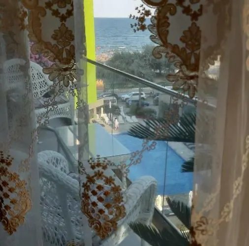 Antonia Alezzi * Navodari