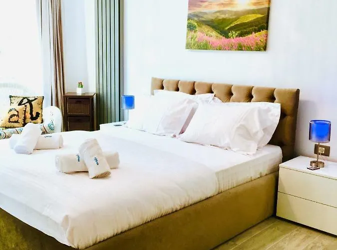 Antonia Alezzi Navodari